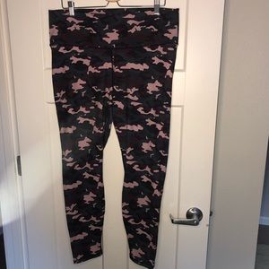 Fabletics Camo Powerhold Leggings